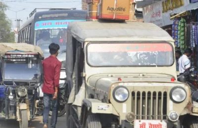 सड़कों पर दौड़ रहे 53,324 अमान्य वाहन, दुर्घटना का बन रहे कारण