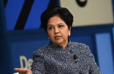 ‘अमेरिका आने वाले भारतीय छात्र बरतें सतर्कता’, पेप्सीको की पूर्व सीईओ इंदिरा नूई ने क्यों कही ये बात