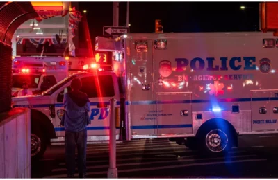 न्यूयॉर्क में ट्रैफिक रोकने पर पुलिस अधिकारी को मारी गोली, अस्पताल में हुई मौत