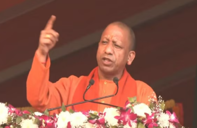 योगी सरकार ने आईएएस अधिकारियों के किए तबादले, फिरोजाबाद के DM को हटाया, ये होंगे नए जिलाधिकारी