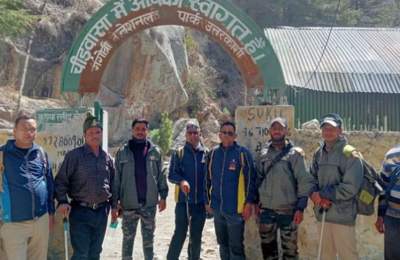 गंगोत्री-गोमुख ट्रैक का निरीक्षण कर लौटा दल- बताया पैदल आवाजाही के लिए नहीं सुरक्षित मार्ग