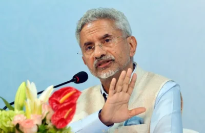 ‘हम दोस्ती का हाथ बढ़ाते हैं लेकिन…’ आतंकवाद से कैसे निपटती है मोदी सरकार? एस जयशंकर ने दिया जवाब