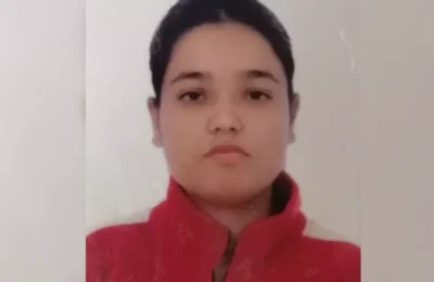  मां ने शादी का बनाया दबाव तो बेटी ने उठाया खौफनाक कदम, पंखे से लटक दे दी जान; केस दर्ज