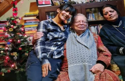 मशहूर लेखक रस्किन बॉन्ड ने मनाया अपना 90वां जन्मदिन, प्रशंसकों ने दी शुभकामनाएं