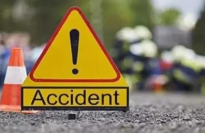 हल्द्वानी: खेत पर परिजनों को खाना पहुंचाने जा रहे, युवक की ट्रक से कुचलकर बाइक सवार की मौत
