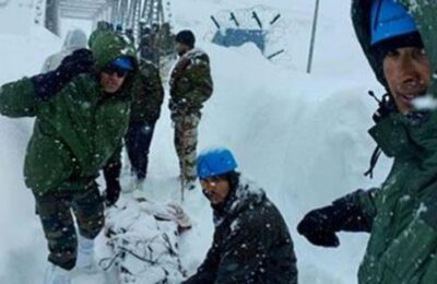 चमोली में हिमस्खलन हादसे में 50 मजदूरों का रेस्क्यू , 5 की तलाश ; 4 की मौत