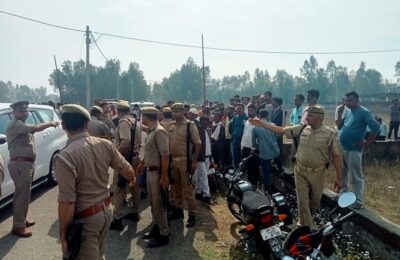 बरेली : बाइक सवार चाचा-भतीजे की अज्ञात हमलावरों ने गोली मारकर की हत्या, हत्याकांड से इलाके में हड़कंप मच गया