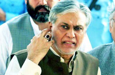 भिखारियों की तरह हुआ चीन में पाकिस्तान के डिप्टी पीएम का स्वागत