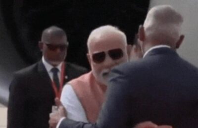एयरपोर्ट पर खड़े थे मुइज्जू, आगे बढ़ लगाया गले, पीएम मोदी का मालदीव में हुआ जोरदार स्वागत