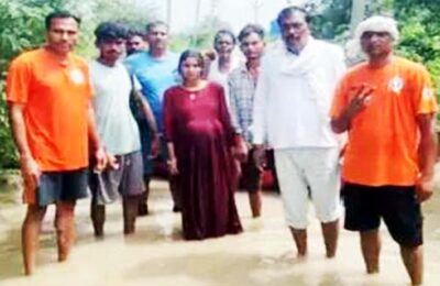 फरीदाबाद में बाढ़ में फंसी 9 महीने की गर्भवती महिला को बचाया