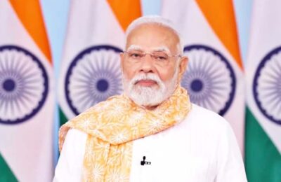 पीएम ने आरजेडी और कांग्रेस पर जमकर हमला किया और अपनी स्वर्गीय मां को गाली दिए जाने पर दुख प्रकट किया