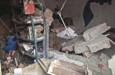 सत्यम गन हाउस में जोरदार ब्लास्ट, दमकल और पुलिस की टीम तुरंत घटनास्थल पर पहुंची