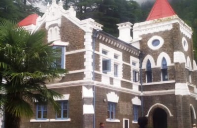 उत्तराखंड हाईकोर्ट का बड़ा फैसला, कानूनी प्रक्रिया के बिना नहीं हटाए जा सकते अतिक्रमणकारी